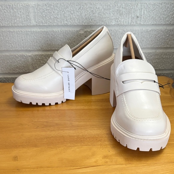 Lane Bryant Shoes - Lane Bryant Dream Cloud Cream Lug Sole Chunky Heel Platform Penny Loafers 10W